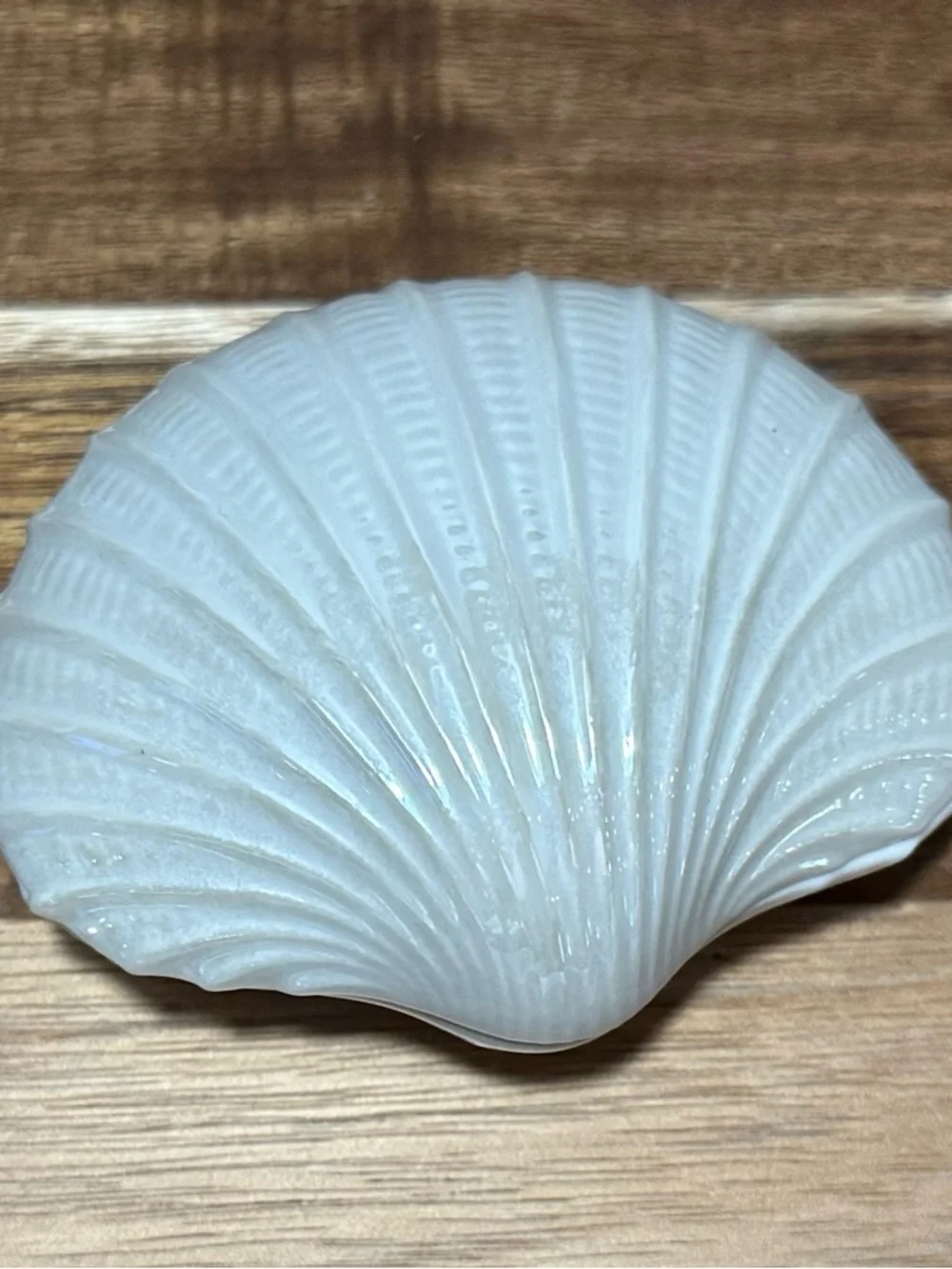 Vintage White Ceramic Shell Trinket Dish or Ring catchall